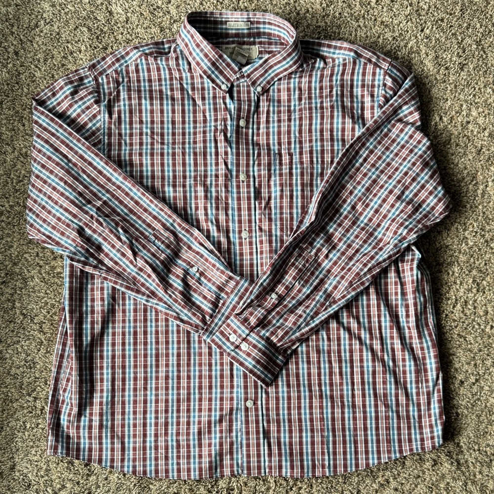 Duluth Trading Co Red and Blue Plaid Button-Down Shirt